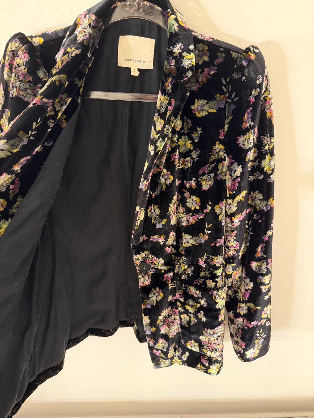 SOLD !! Rebecca Taylor Jewel Silk-Blend Velvet Floral Blazer | 6 - Picture 6 of 8